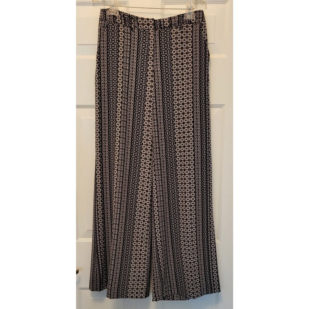 Women’s New York & Company Floral Black And White Design Stretch Pants Size 2